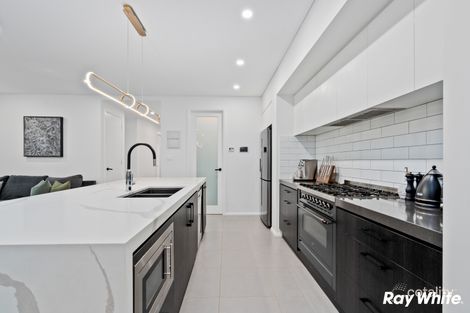 Property photo of 28 Marsdenia Avenue Melonba NSW 2765