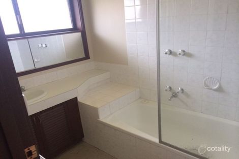 Property photo of 5/34-38 Ross Street Sale VIC 3850