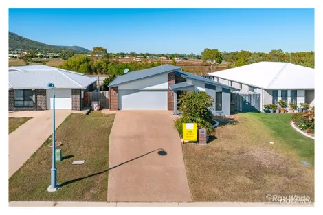 Property photo of 64 Varsity Crescent Norman Gardens QLD 4701
