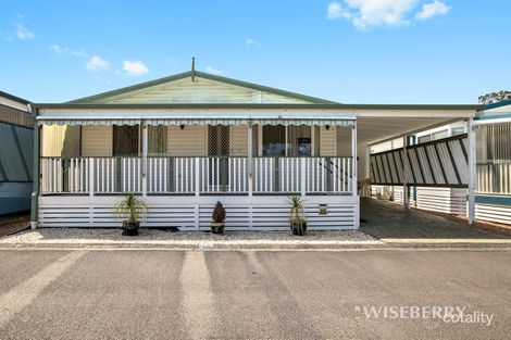 210/25 Mulloway Rd, Chain Valley Bay, NSW 2259