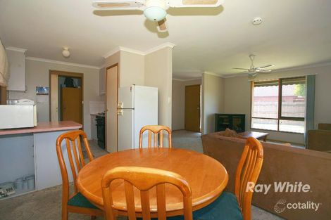 Property photo of 20 Heywood Crescent Cranbourne North VIC 3977