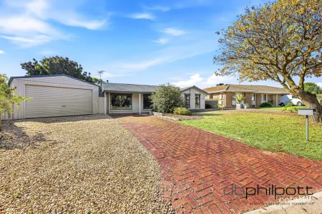 Property photo of 16 Laburnum Gardens Blakeview SA 5114