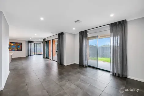 Property photo of 35 Diamond Drive Mount Barker SA 5251