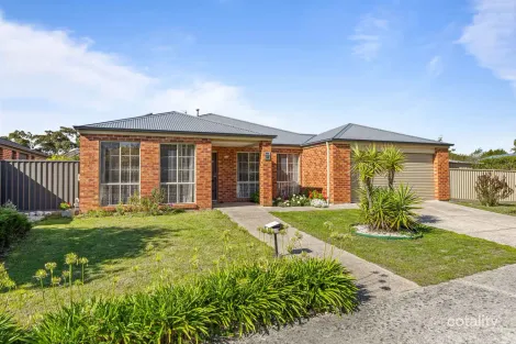 10 Parkhaven Ct, Mount Clear, VIC 3350