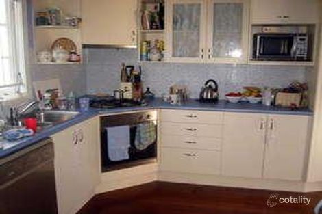 Property photo of 28 Roseby Avenue Clayfield QLD 4011