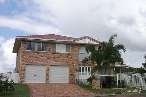 2 Kensington Pl, Wishart, QLD 4122