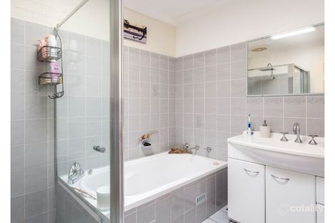 Property photo of 2/6 Donna Close Lisarow NSW 2250