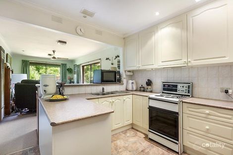 Property photo of 8 Busana Way Nunawading VIC 3131