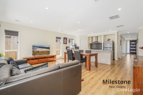 Property photo of 6 Punt Way Clyde VIC 3978