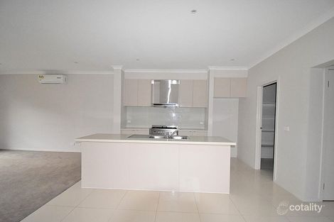 Property photo of 13 Petunia Drive Keysborough VIC 3173