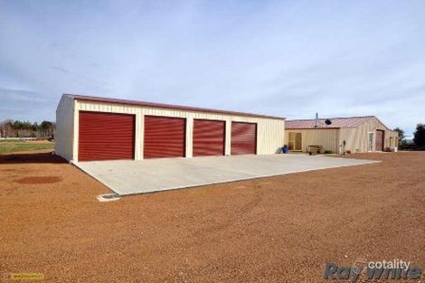 Property photo of 1 Linden Close Murrumbateman NSW 2582