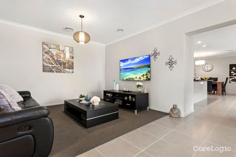Property photo of 14 Abbotswood Road Doreen VIC 3754