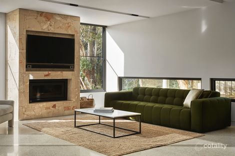 6 Thomas Rd, Red Hill South, VIC 3937