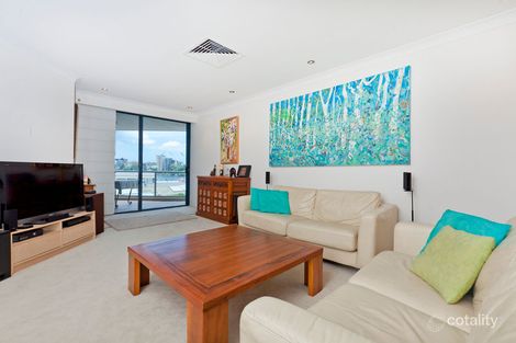Property photo of 37/78 Cairns Street Kangaroo Point QLD 4169