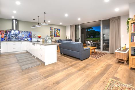 Property photo of 317/3 Pendraat Parade Hope Island QLD 4212