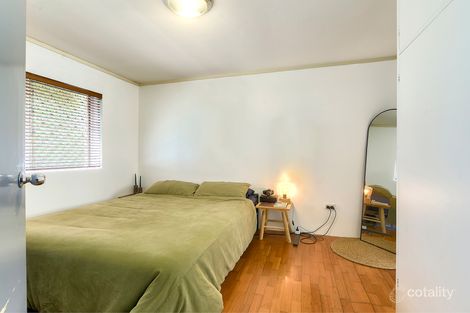 Property photo of 2/2 Gertrude Street Highgate Hill QLD 4101