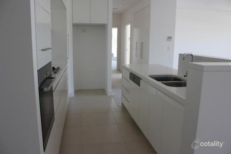 Property photo of 305/38 Peninsula Drive Breakfast Point NSW 2137
