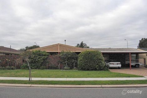 17 Ashburton Ave, West Lakes Shore, SA 5020