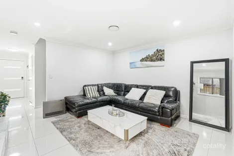 Property photo of 61 Highpoint Drive Blacktown NSW 2148