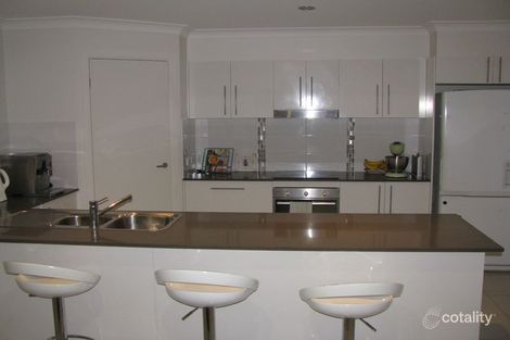 Property photo of 5 Riley Peter Place Cleveland QLD 4163