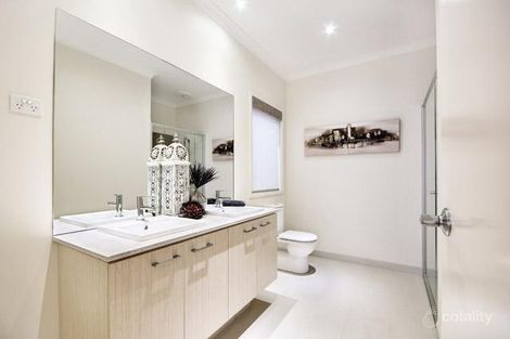 Property photo of 3 Blackwattle Court Mernda VIC 3754