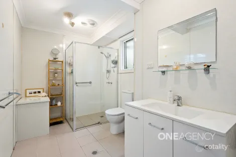 Property photo of 21 Old Bass Point Road Shellharbour NSW 2529