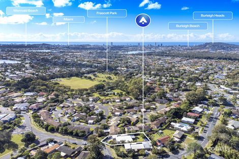 Property photo of 3 Greenlands Drive Varsity Lakes QLD 4227