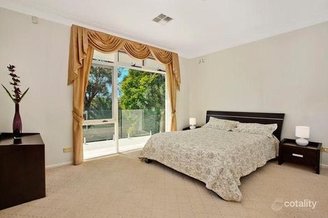 Property photo of 18 Rembrandt Drive Middle Cove NSW 2068