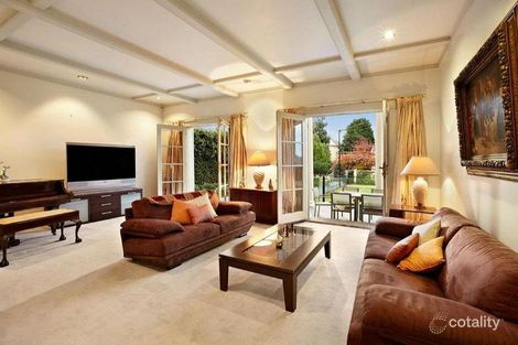 Property photo of 4 Whernside Avenue Toorak VIC 3142