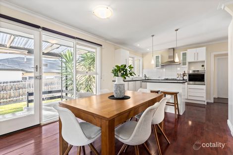 Property photo of 2 Donne Court Mooroolbark VIC 3138