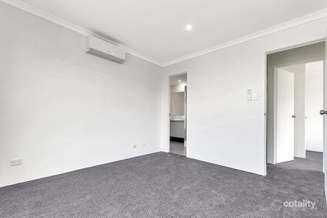 Property photo of 12 Halliday Grove Hillarys WA 6025