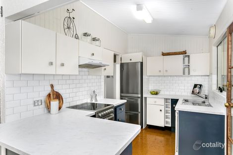 Property photo of 16 Matthews Crescent Port Kembla NSW 2505