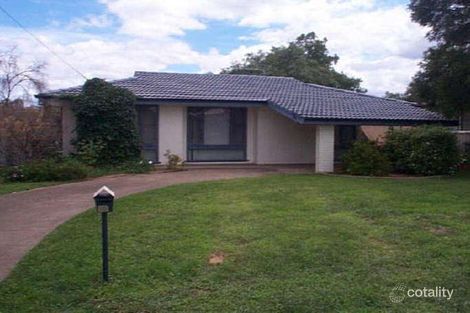 68 Sue Cres, West Tamworth, NSW 2340