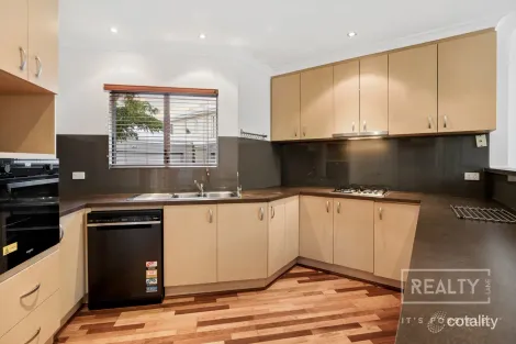 Property photo of 9A Wylie Place Karrinyup WA 6018