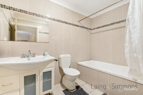 Property photo of 4/9 Coalbrook Street Hermitage Flat NSW 2790
