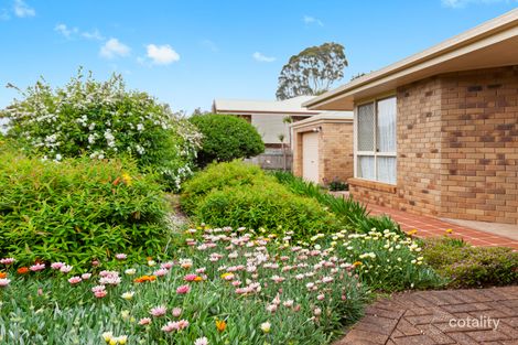 Property photo of 10 Tulip Court Middle Ridge QLD 4350