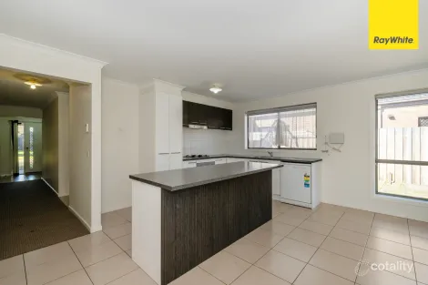 Property photo of 2 Stipa Place Brookfield VIC 3338