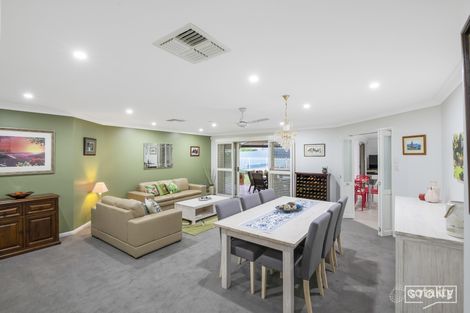 Property photo of 43 Chelsea Crescent Bridgeman Downs QLD 4035