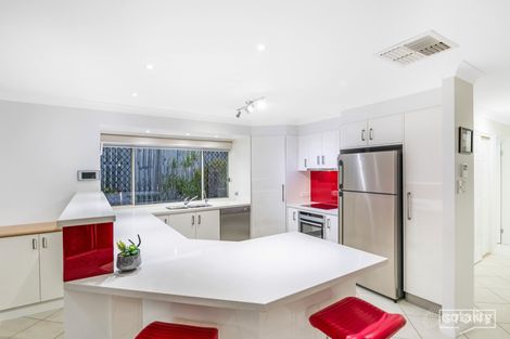 Property photo of 43 Chelsea Crescent Bridgeman Downs QLD 4035