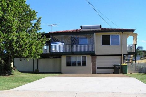 14 Stradbroke St, Redland Bay, QLD 4165
