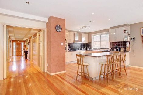 Property photo of 37 Glenelg Boulevard Taylors Hill VIC 3037