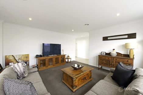 Property photo of 18 Turbayne Crescent Forde ACT 2914