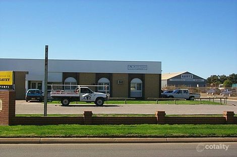 Property photo of 4/90 Flores Road Webberton WA 6530