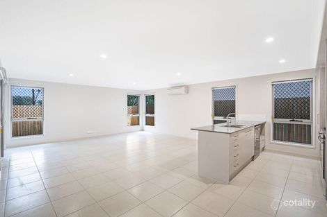 Property photo of 27 Sunbury Street Pallara QLD 4110