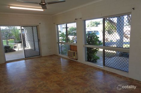 Property photo of 17 Matoska Close Mount Sheridan QLD 4868