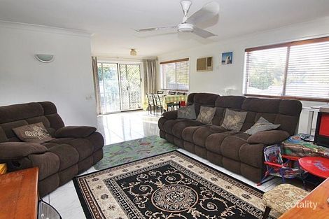 Property photo of 19 Yoolantie Crescent Nerang QLD 4211