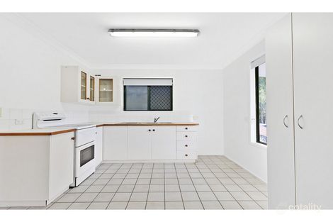Property photo of 25 O'Sullivan Street Koongal QLD 4701