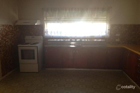 Property photo of 33 Station Avenue St Albans VIC 3021