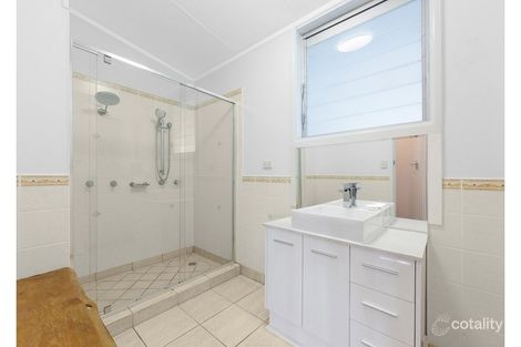 Property photo of 32 Trood Street Macgregor QLD 4109