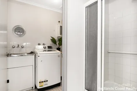 Property photo of 3 Ashton Street Macleay Island QLD 4184